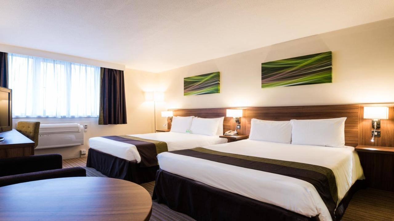 Holiday Inn Slough Windsor By Ihg Экстерьер фото
