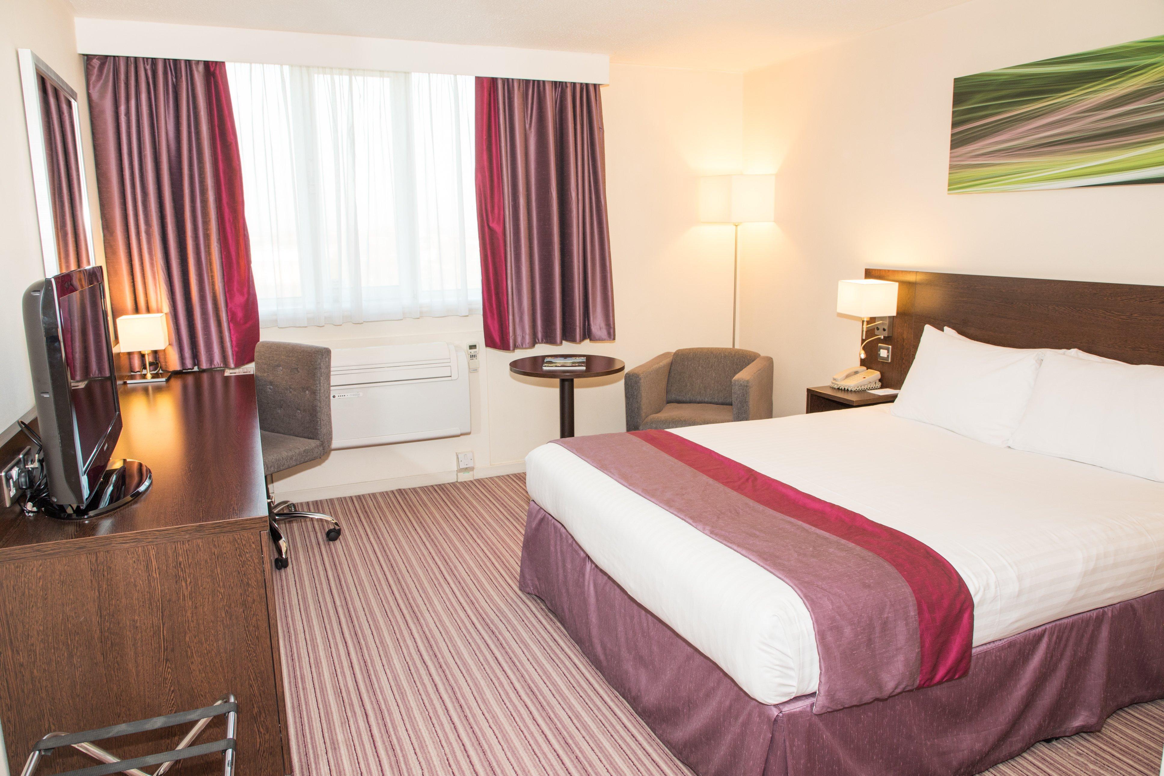 Holiday Inn Slough Windsor By Ihg Экстерьер фото