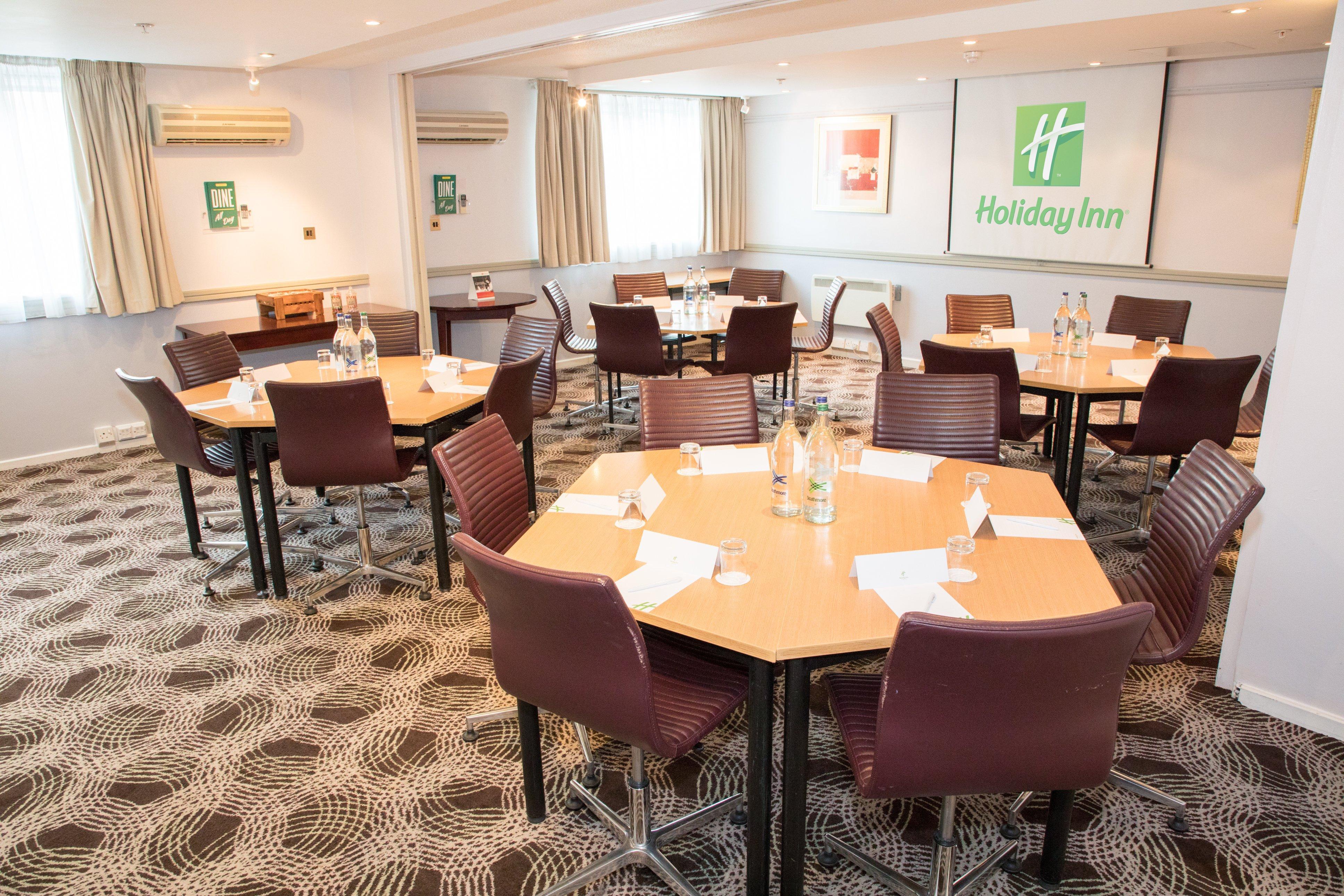 Holiday Inn Slough Windsor By Ihg Экстерьер фото