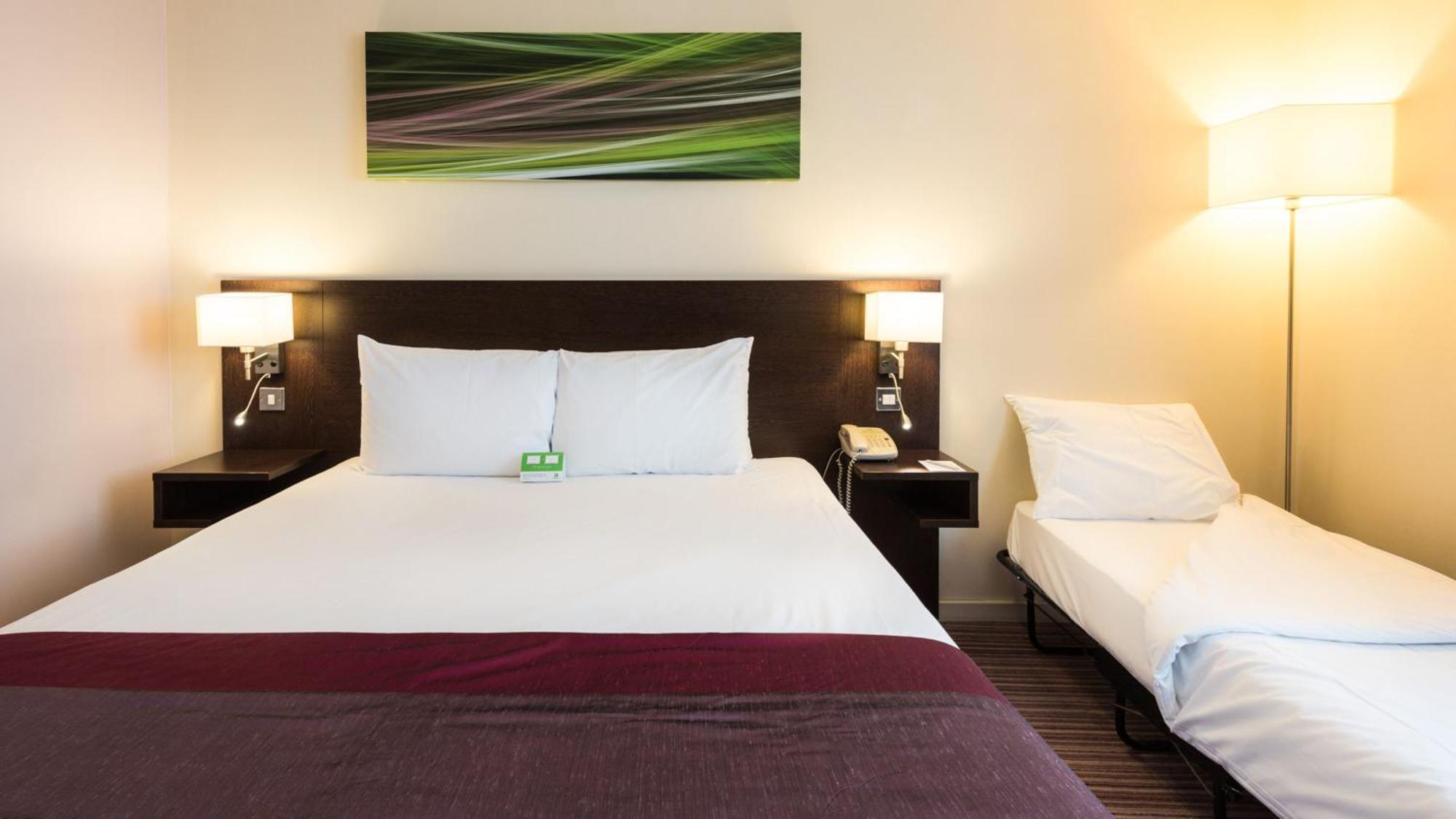 Holiday Inn Slough Windsor By Ihg Экстерьер фото