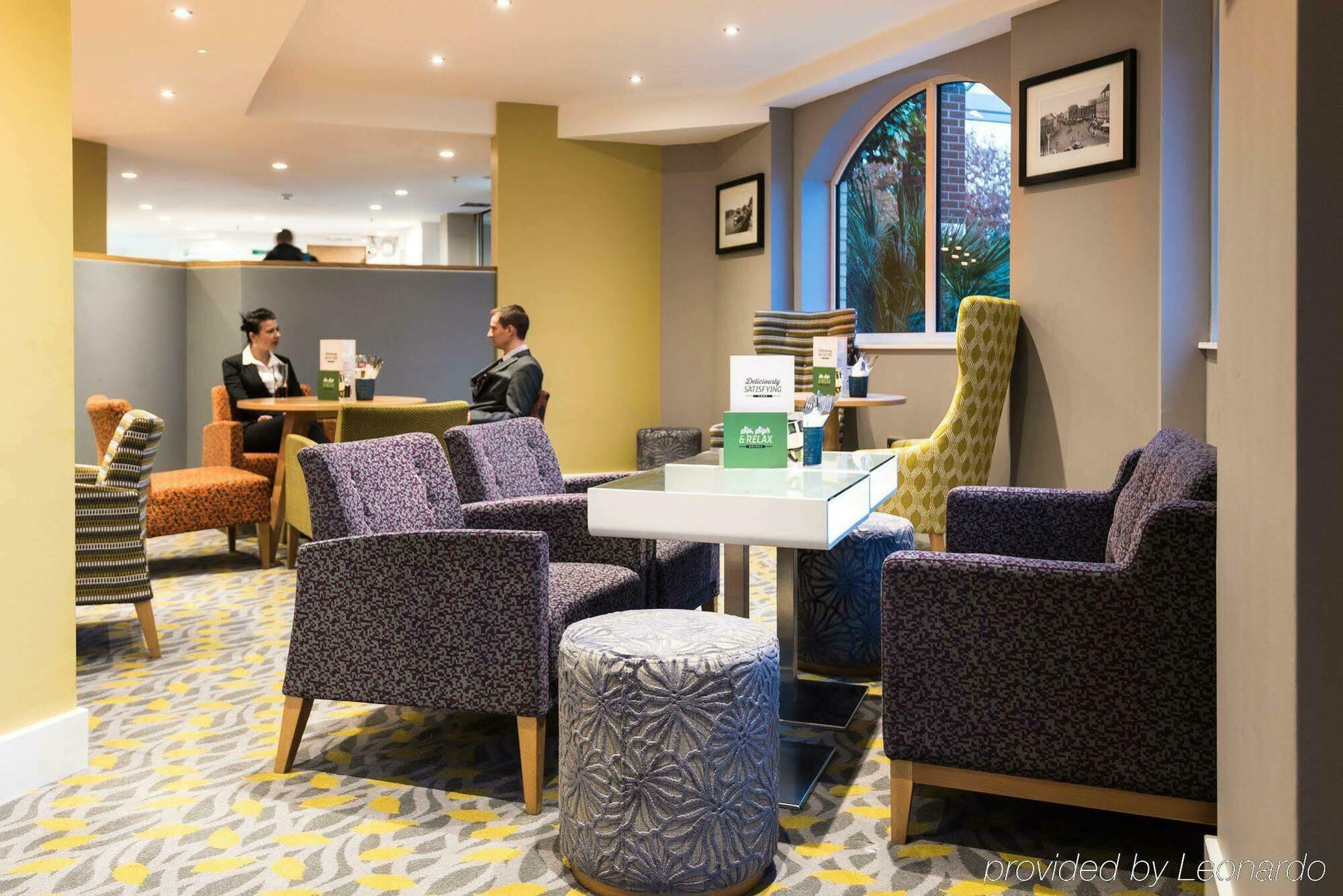 Holiday Inn Slough Windsor By Ihg Экстерьер фото
